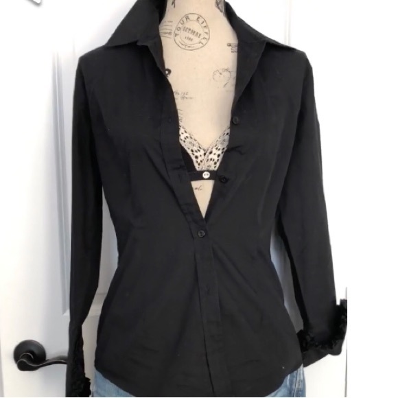 SzM crisp black button down - Picture 3 of 12